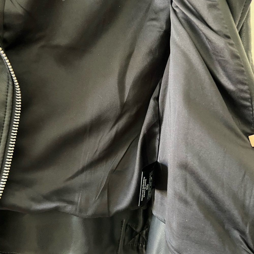 BlankNYC Jacket - Picture 6 of 8